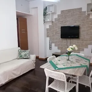 Appartamento La Casa Di Gio Italia