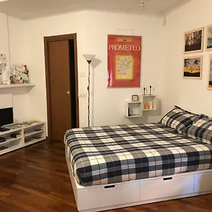 Apartament New Citta Studi, Mediolan